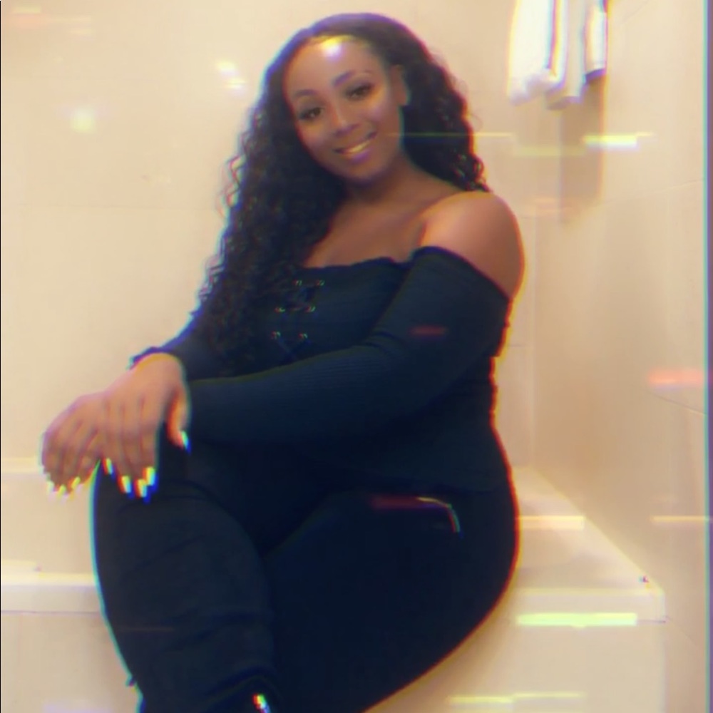 Meet your Posher, Kiara